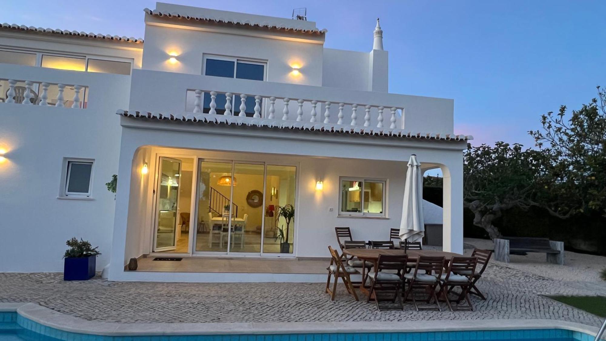Dad'S Villa Lagos Extérieur photo